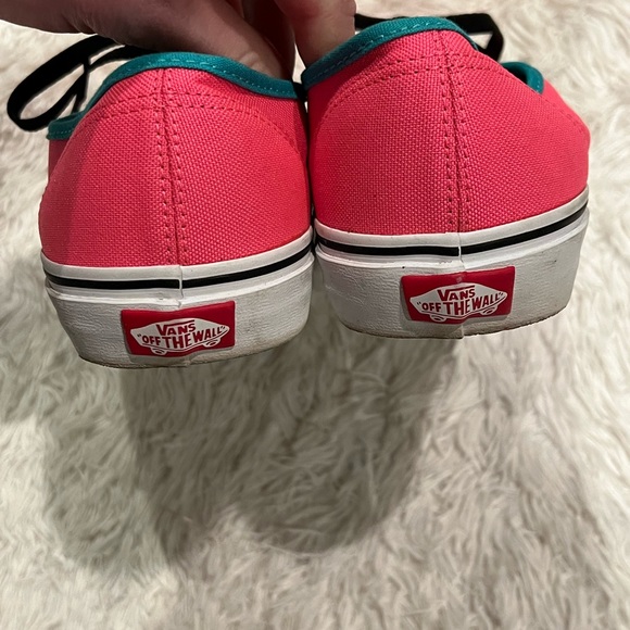 Hot pink vintage style Vans sneakers 90s - Picture 3 of 7